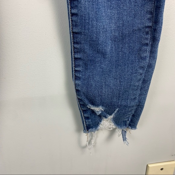 American Eagle Highest Rise Super Stretch X Distressed Raw Hem Jeggings - Picture 2 of 8